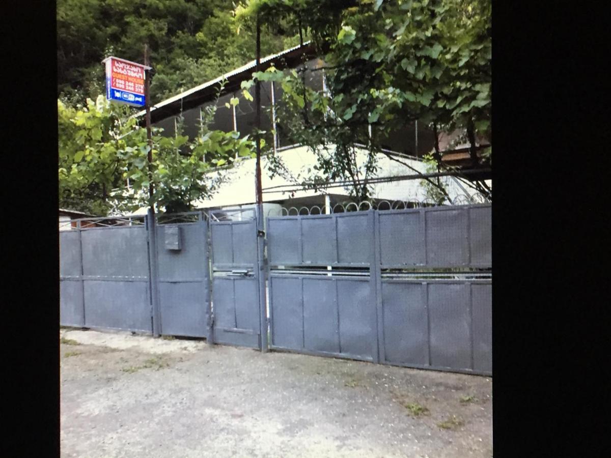 Guest House "Svaneti" Lentekhi Exterior photo